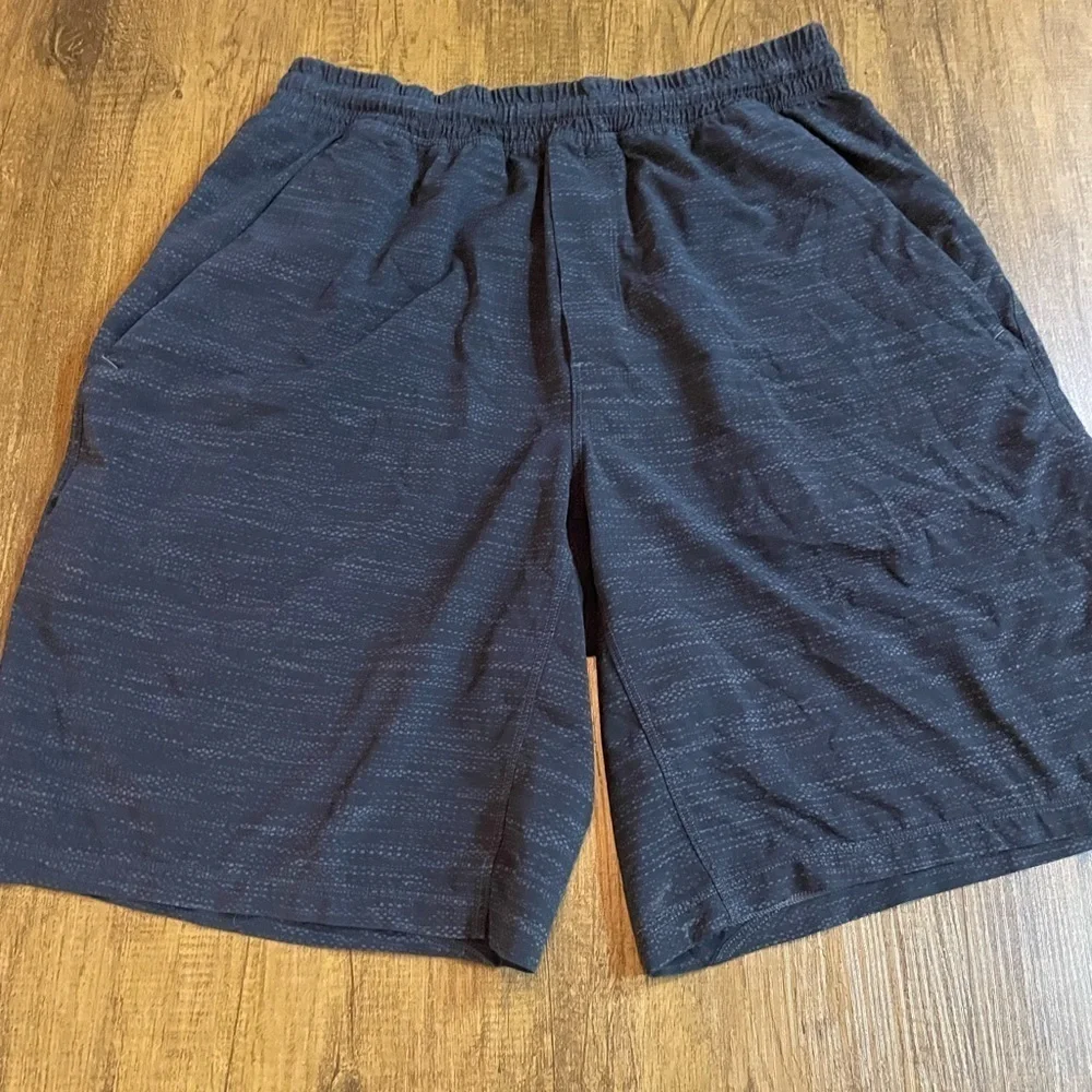 Lululemon Mens Pace Breaker 9” Short Linerless Size Medium